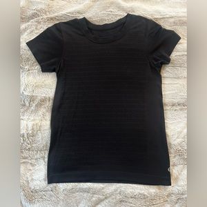 Lululemon Swiftly Tech Short Sleeve Shirt